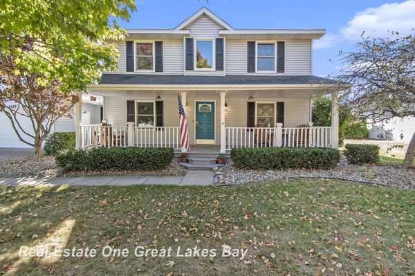 8127 Creston, Freeland, MI 48623