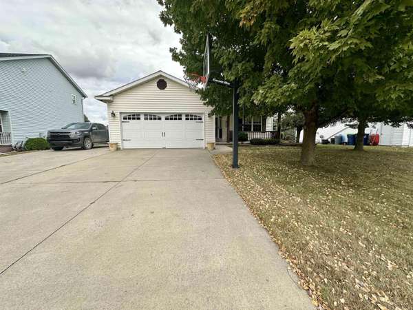 11120 Thornberry,  Saginaw,  MI 48623