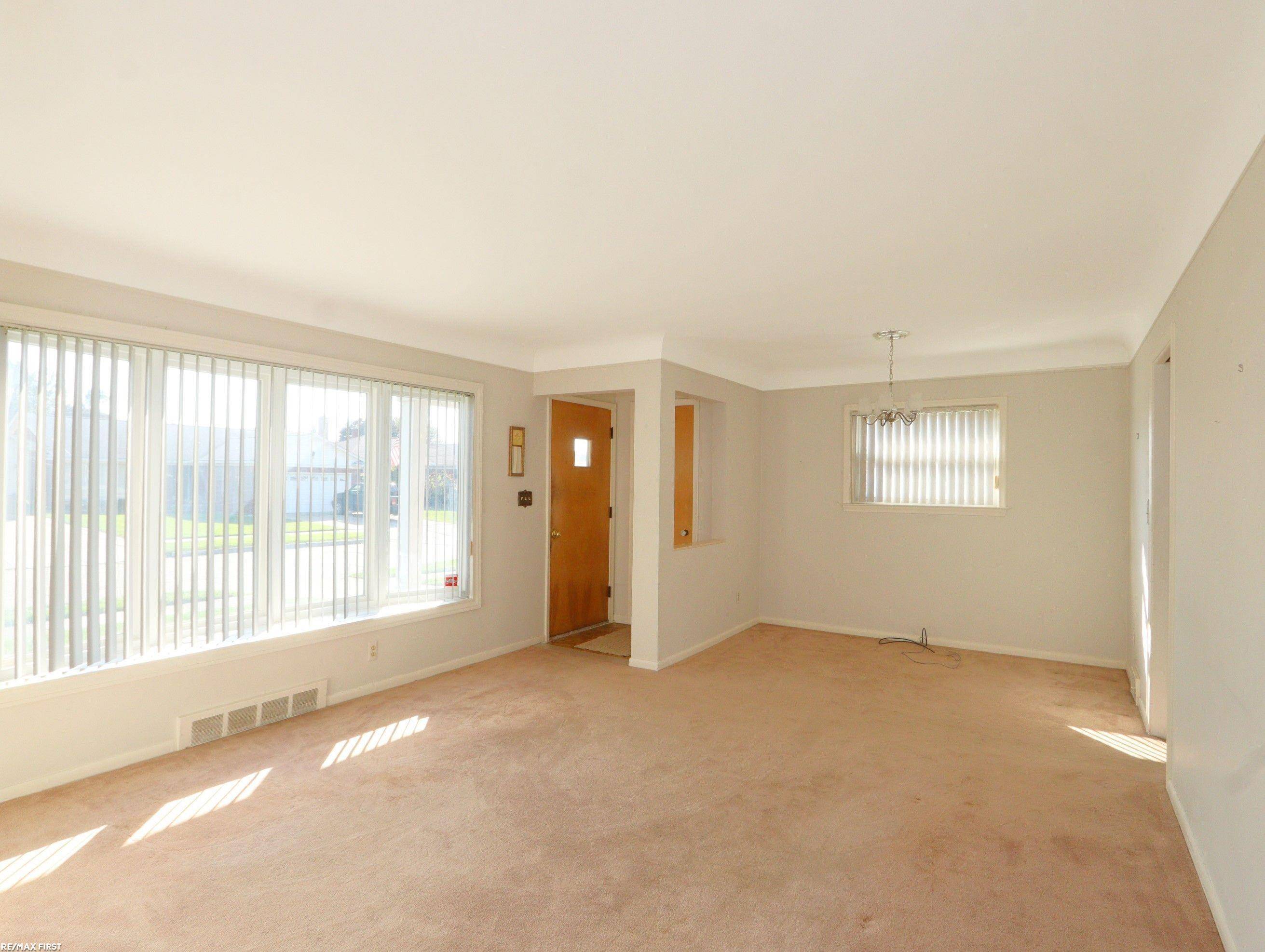 Saint Clair Shores, MI 48081,22549 Shorewood Drive