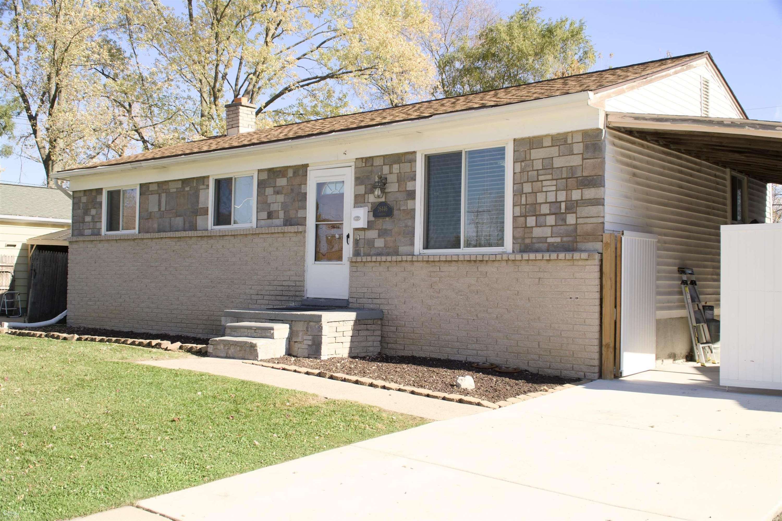 Madison Heights, MI 48071,26446 Couzens Avenue