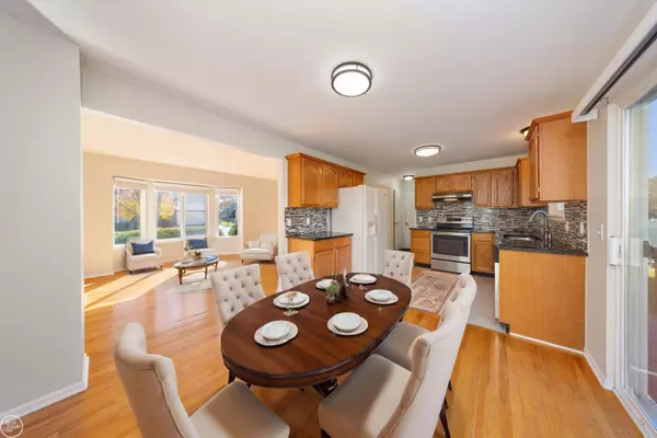 Troy, MI 48083,161 Algansee Drive