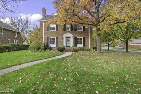 1385 Devonshire, Grosse Pointe Park, MI 48230