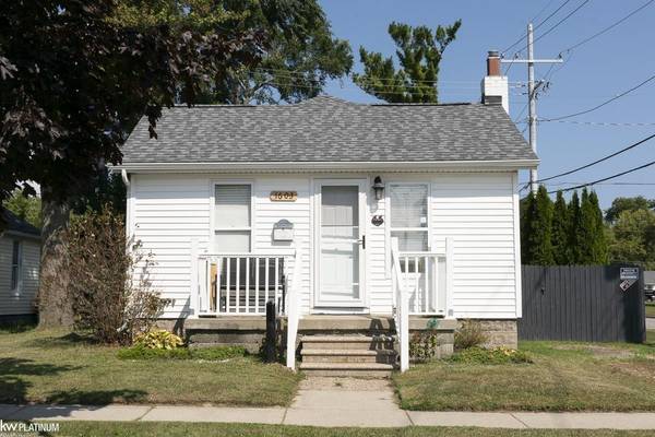 1603 Thomas, Port Huron, MI 48060