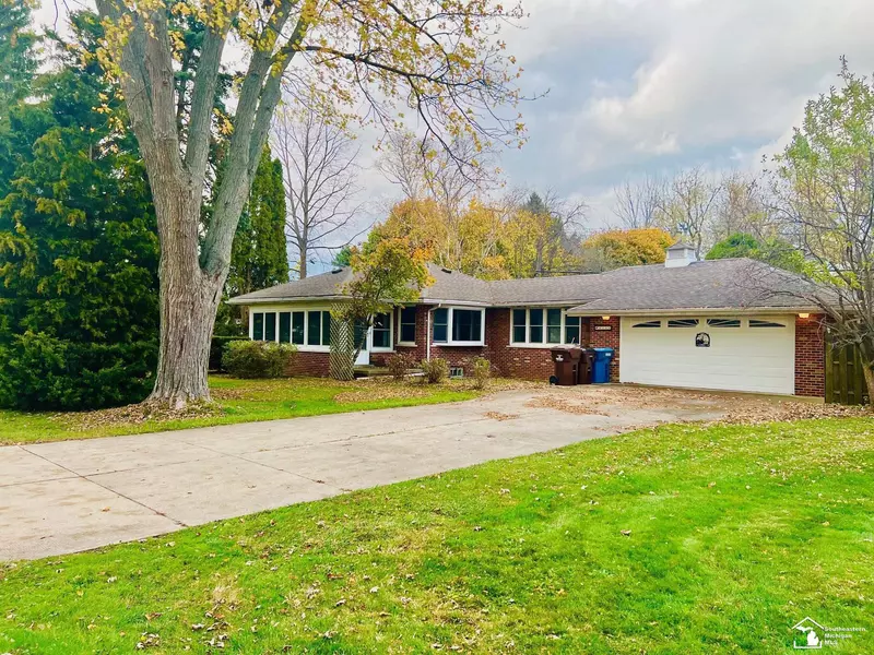 4408 S Lake, Newport, MI 48166