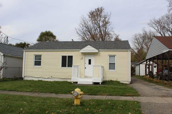 1399 Donovan, Burton, MI 48529