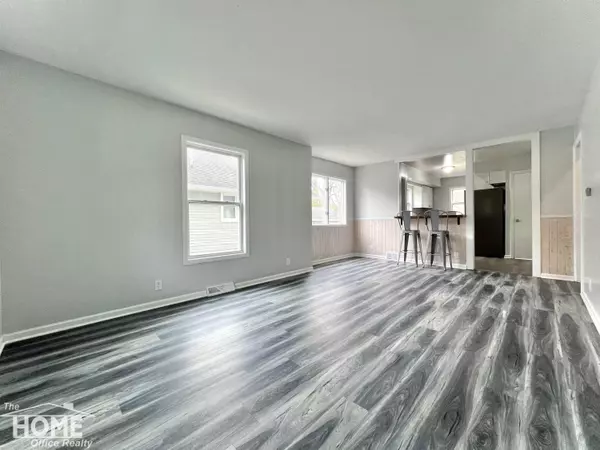 Owosso, MI 48867,748 Woodlawn