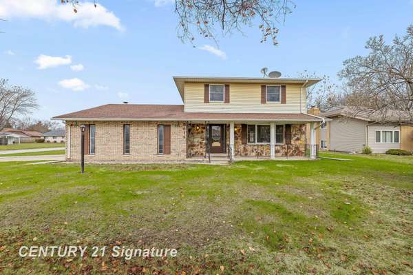 5614 Threasa, Saginaw, MI 48603