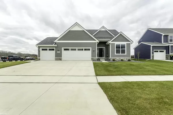 52425 Wellington Valley, Macomb, MI 48042