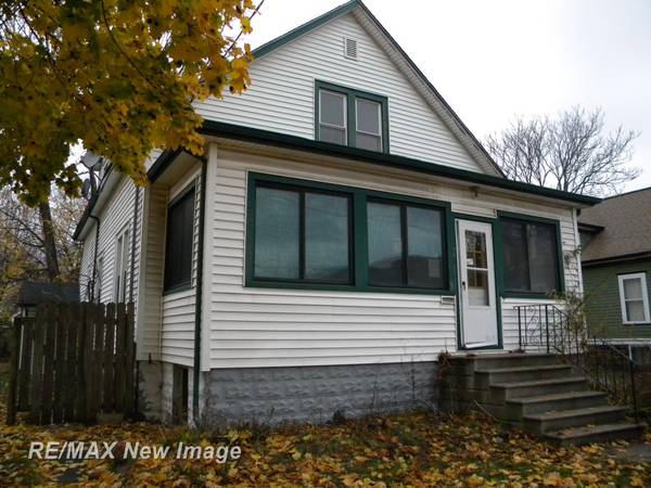 223 N Sheridan, Bay City, MI 48708