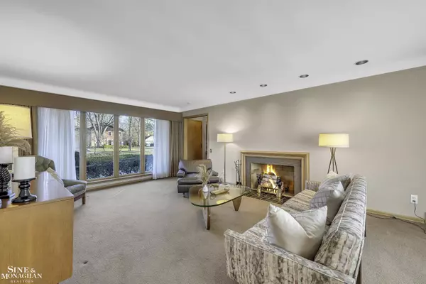 Grosse Pointe Woods, MI 48236,1557 Lochmoor Boulevard