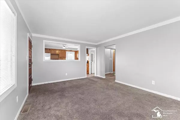 Riverview, MI 48193,18170 Marsha