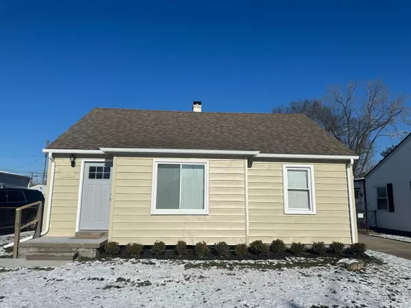 11227 Jewett, Warren, MI 48089