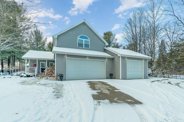 3590 S Brennan, Hemlock, MI 48626