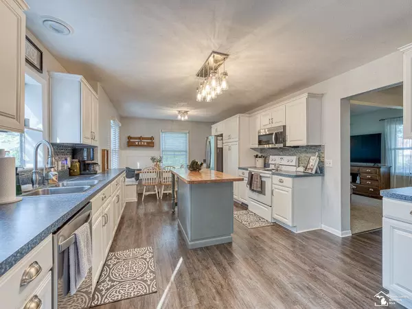 Temperance, MI 48182,633 W Erie