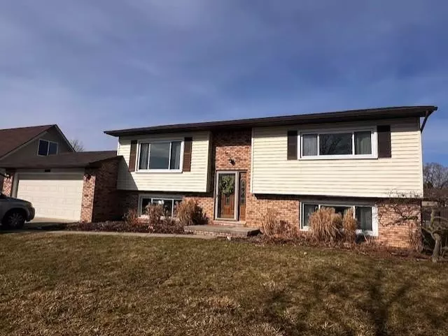 70237 Chaucer Drive, Richmond, MI 48062