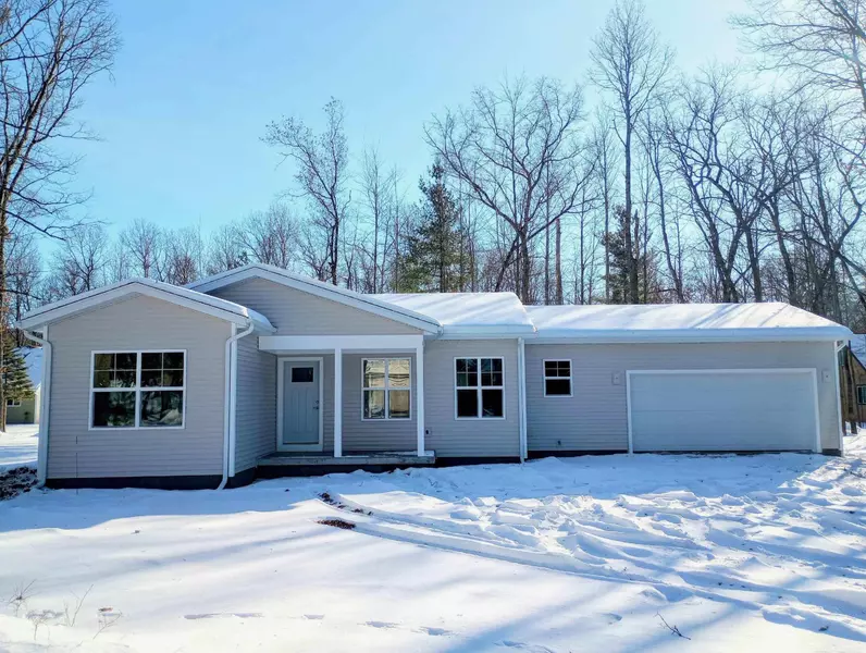 205 Forestville, Houghton Lake, MI 48629