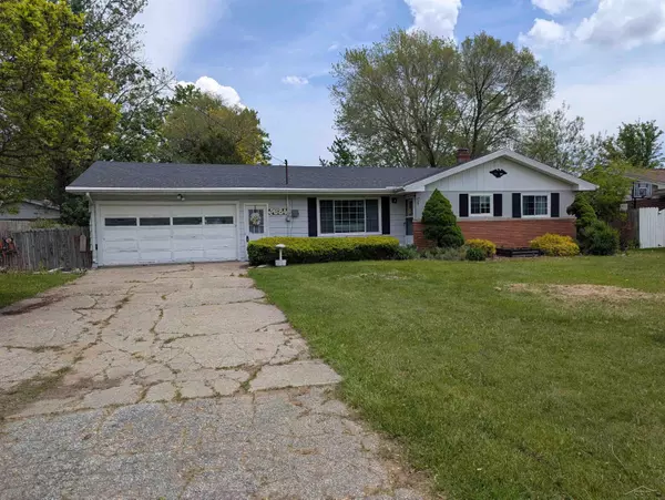 2684 Kuhlman Drive, Saginaw, MI 48603