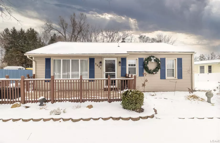 3891 S Adrian Hwy Highway, Adrian, MI 49221