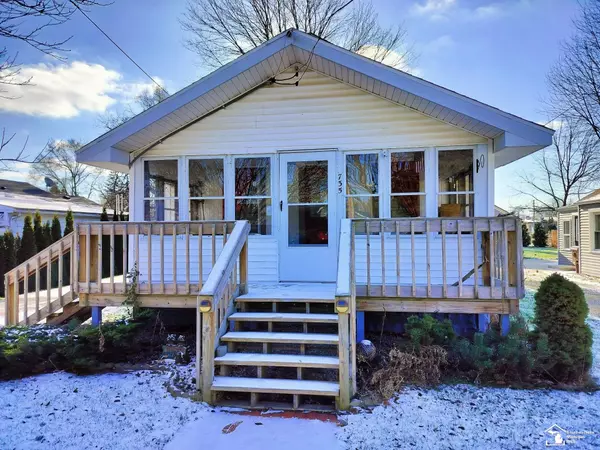 Temperance, MI 48182,735 Orchard Avenue