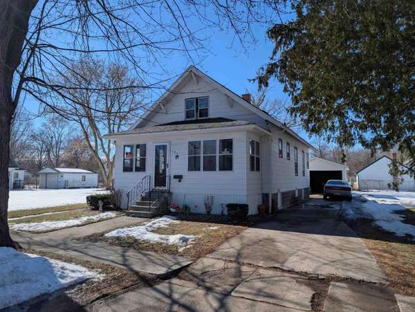 137 S 16th, Saginaw, MI 48601