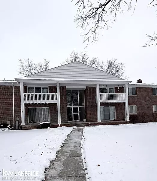 42424 Sheldon #192, Clinton Twp, MI 48038