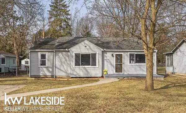 1951 Saint Clair Boulevard, Algonac, MI 48001