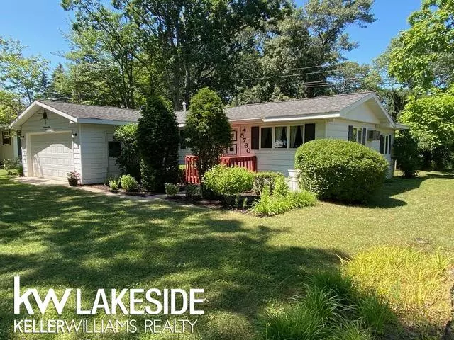 5760 Pine Drive, Caseville, MI 48725