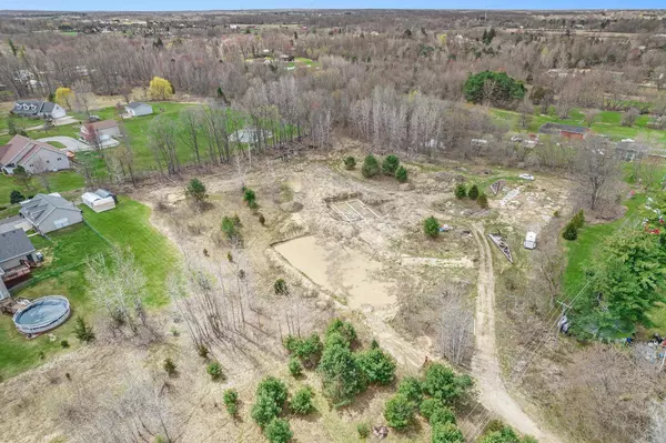 Lapeer, MI 48446,5291 Davison Road