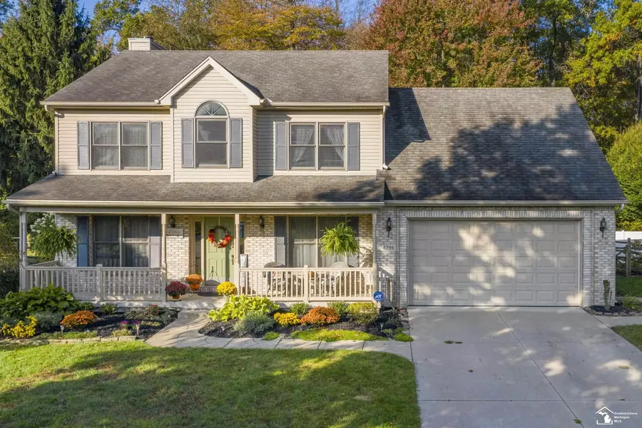 8299 Silver Court, Lambertville, MI 48144