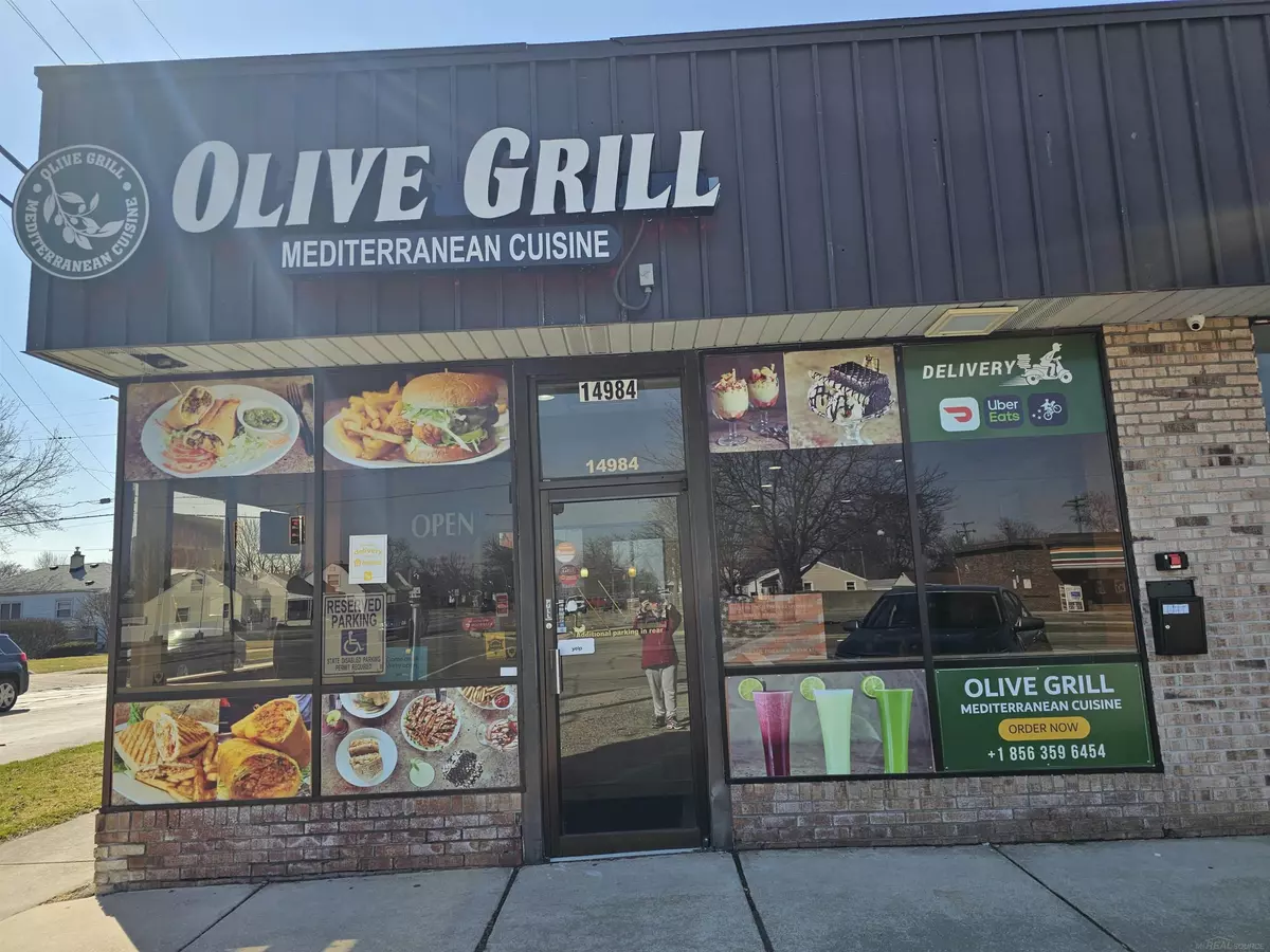 Eastpointe, MI 48021,14984 10 mile Rd Road