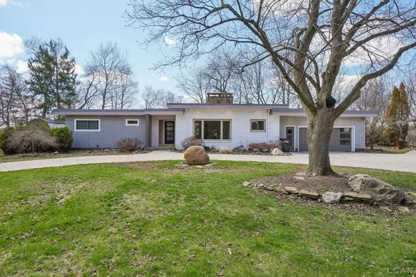 Adrian, MI 49221,8 Lakeridge Drive