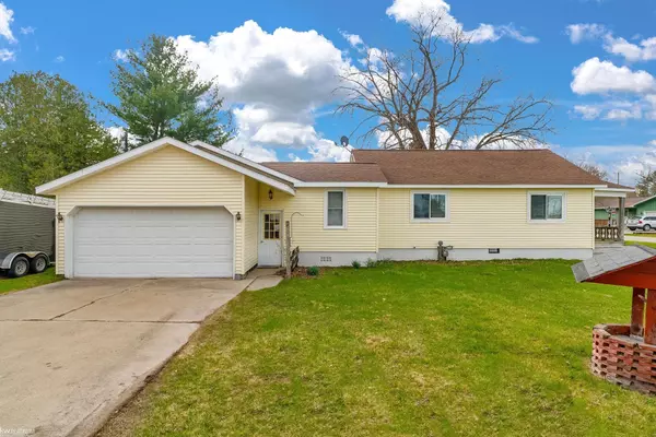 MI 48059,3711 Franklin Street