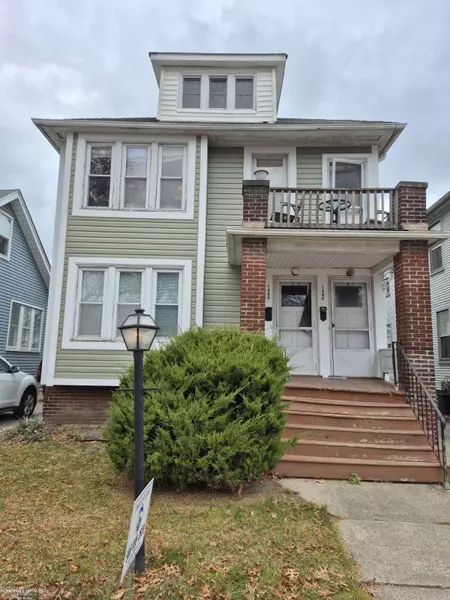 1456 Wayburn Street, Grosse Pointe Park, MI 48230