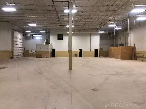 MI 48065,15065 32 Mile Road