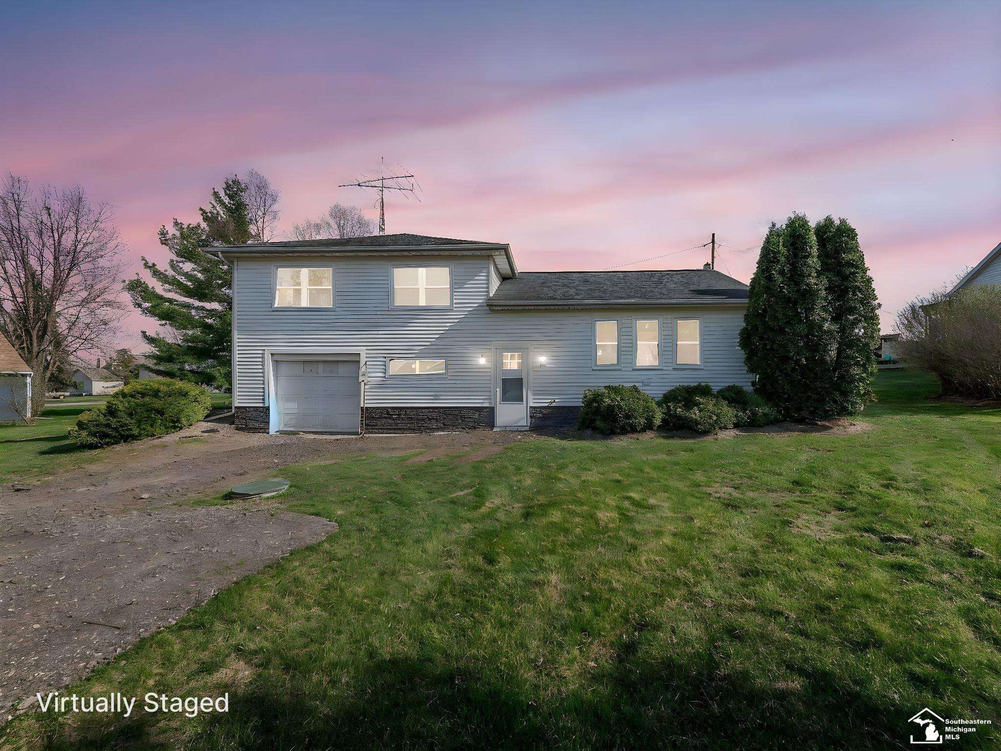 Onsted, MI 49265,7329 Norfolk Drive