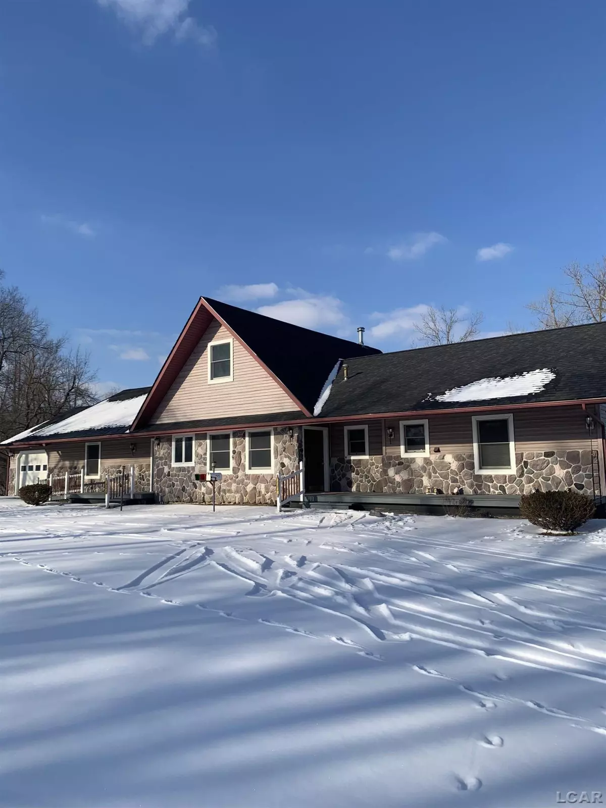 Hudson, MI 49247,13168 Beecher Road
