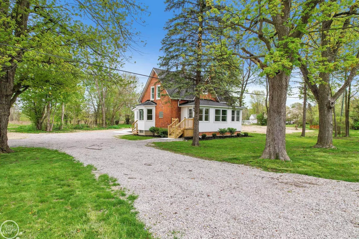 MI,8894 Arnold Road