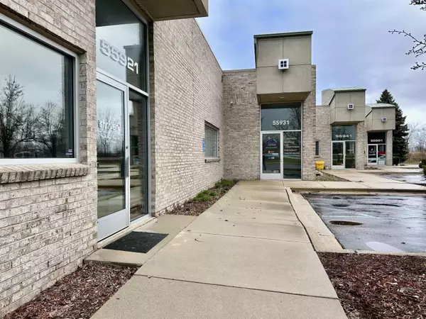 MI,55931 Gratiot Avenue