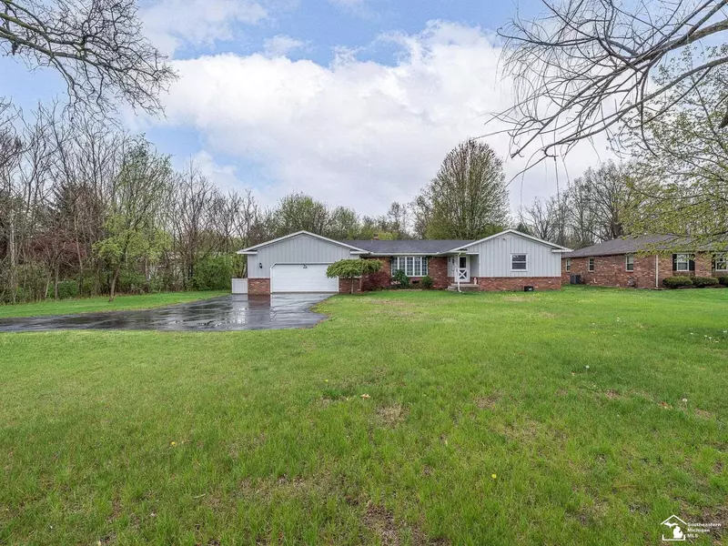 1331 W Dean Rd Road, Bedford, MI 48182