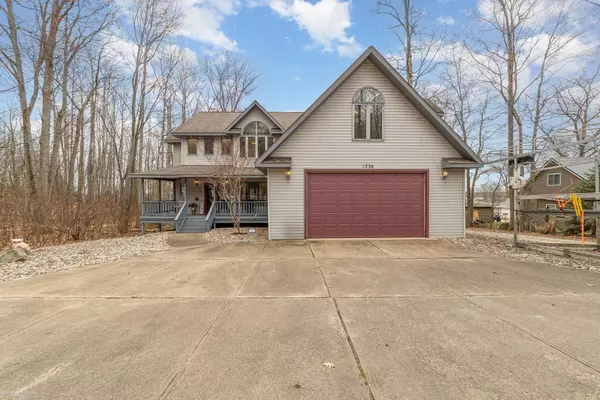 Roscommon, MI 48653,1736 W Higgins Lake Drive