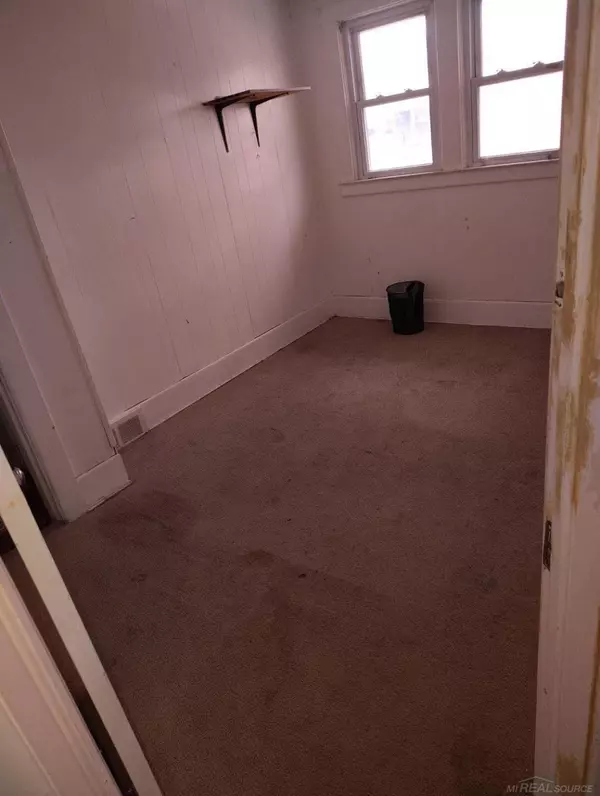 Detroit, MI 48210,6534 Firwood Street