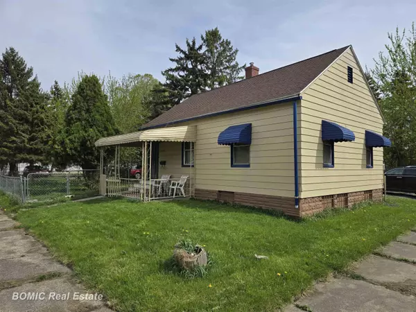 1137 Vermilya Avenue, Flint, MI 48507