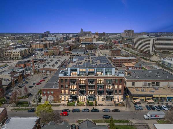 444 W Willis St Unit#89/205 Street, Detroit, MI 48201