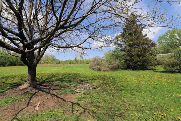 Flint, MI 48532,6098 Corunna Road