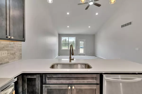 Davison, MI 48423,11146 Brahms Lane