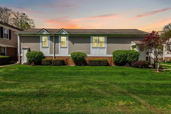 Northville, MI 48167,42108 PELLSTON Drive