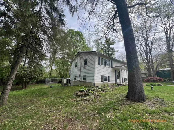 Onsted, MI 49265,7744 Clairmont Road