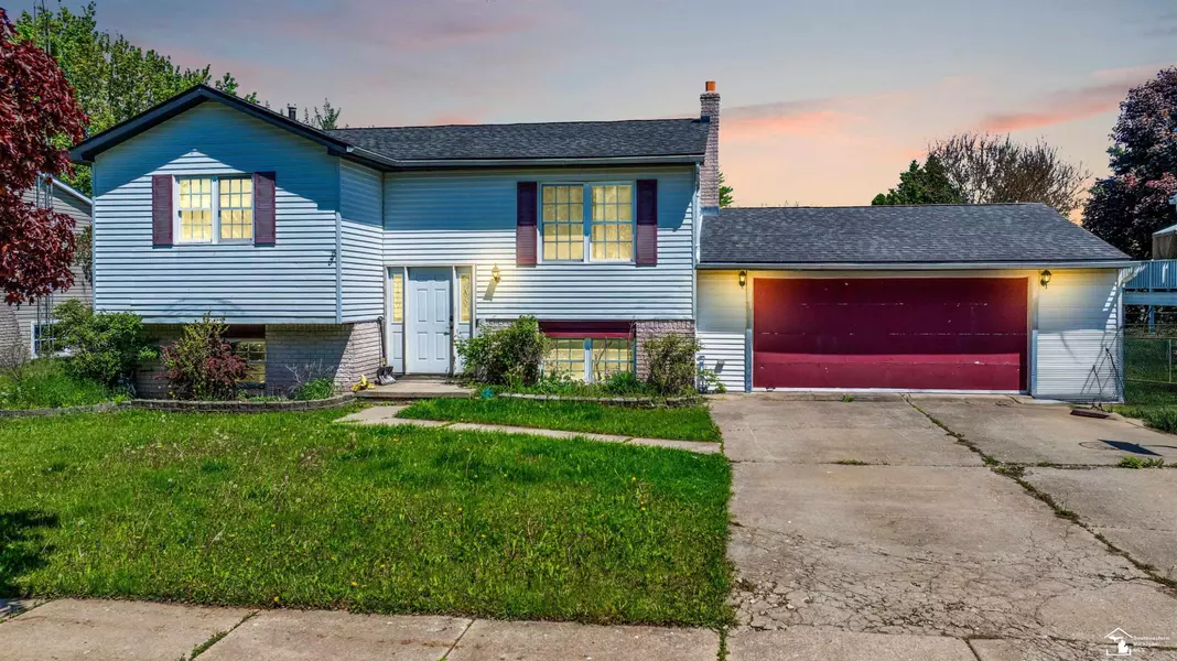 8644 Lillian Drive, Newport, MI 48166