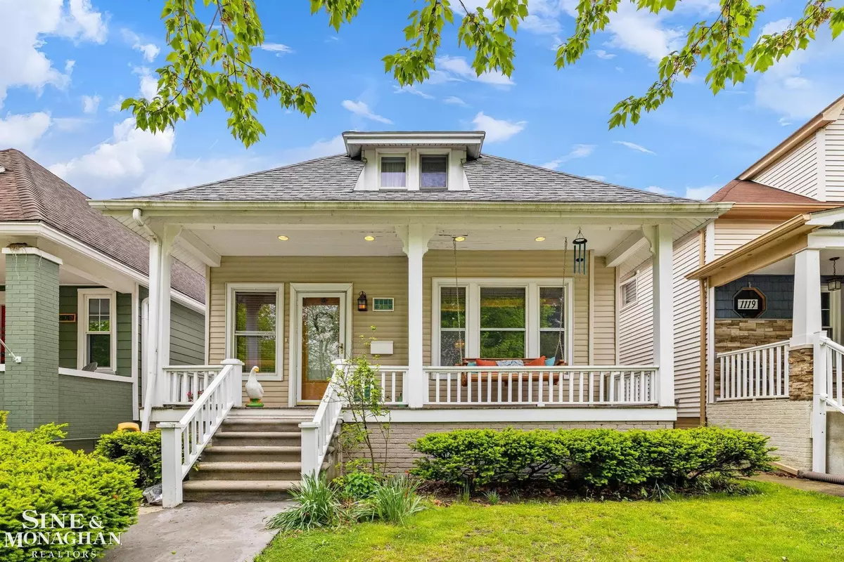 Grosse Pointe Park, MI 48230,1117 Lakepointe St Street