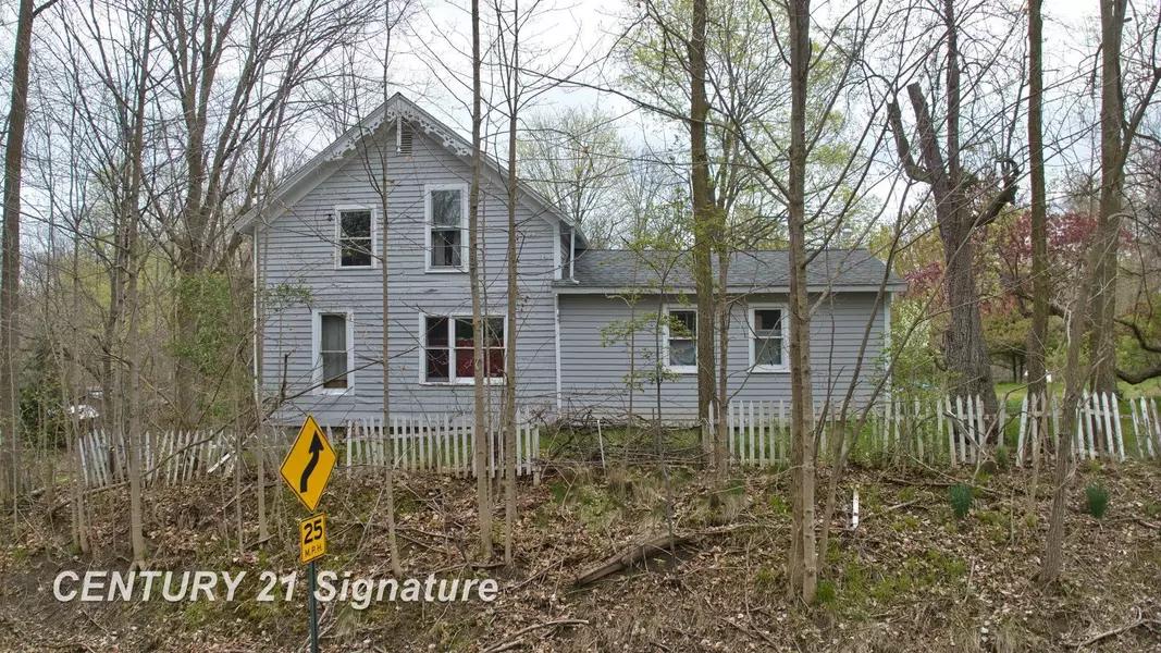 6400 N Seymour Road, Owosso, MI 48867
